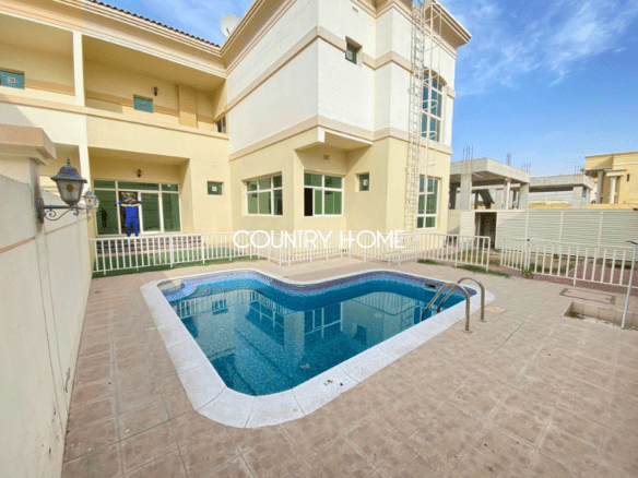 4BR Villa For Rent in Al Barsha 2