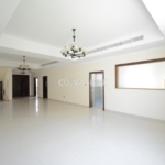 5BR Villa For Rent in Al Manara