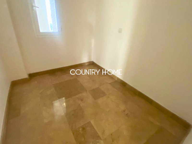 800